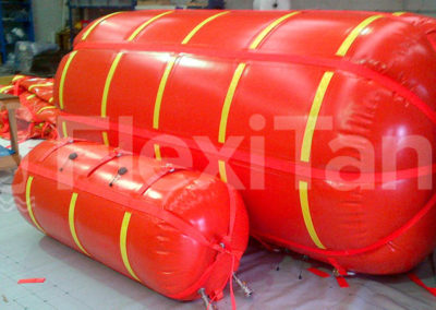 Flexitank 5 tonne & 500kg cylindrical lift bags under test