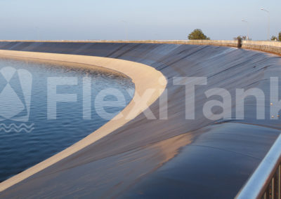 Retrofit dam liner