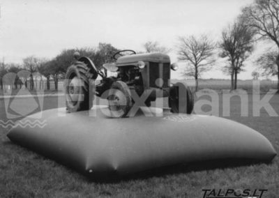 250,000 litre collapsible water frac pillow tanks